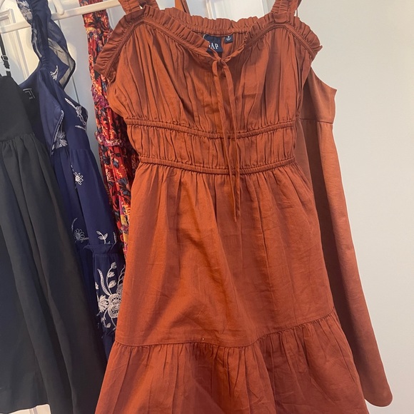 Lot of 5 dresses small Aritzia, Free People, Gap and Alterd State - Picture 6 of 7